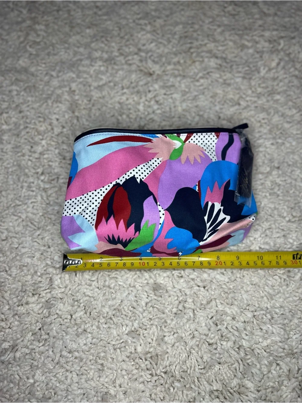 Floral Print Cosmetic Pouch in Multicolor